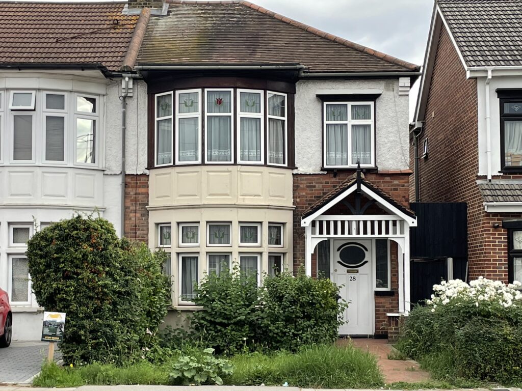 Fencepiece Road, Barkingside, IG6 2JX
